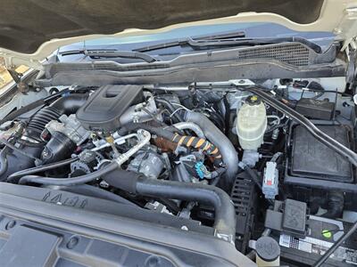 2016 Chevrolet Comm SILVERADO 2500HD UTILITY 6.6L DURAMAX, 8FT ROYAL BED,LADDER RACK! - Photo 27 - Santa Ana, CA 92703