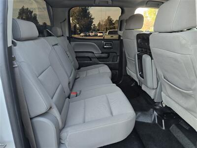 2016 Chevrolet Comm SILVERADO 2500HD UTILITY 6.6L DURAMAX, 8FT ROYAL BED,LADDER RACK! - Photo 9 - Santa Ana, CA 92703