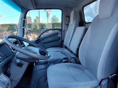 2017 Chevrolet 4500HD DUMP  ONLY 26K MILES! - Photo 8 - Santa Ana, CA 92703