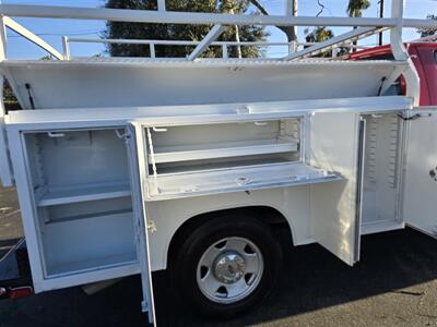 2015 Ford F250 XL UTILITY 6.2L GAS,ONLY 76K MILES,  4 NEW TIRES! - Photo 2 - Santa Ana, CA 92703