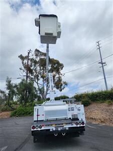 2012 Ford F550 Super Duty Regular Cab & Chassis bucket   - Photo 18 - Santa Ana, CA 92703