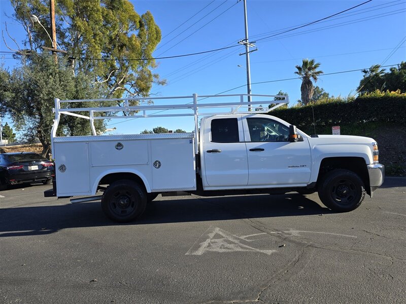 2019 Chevrolet 2500HD UTILITY 6.0L GAS, 4DR,LADDER RACK!  