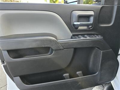2019 Chevrolet Silverado 2500HD Work Truck   - Photo 20 - Santa Ana, CA 92703