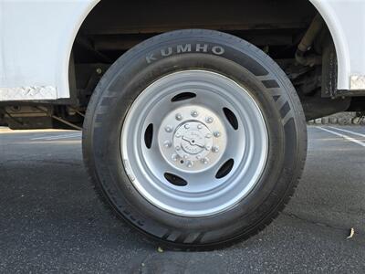 2021 FORD F450 UTILITY 6.7L DIESEL,11FT ROYAL BED,  ONLY 57K MILES,4x4! - Photo 16 - Santa Ana, CA 92703