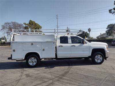 2019 Chevrolet Silverado 2500 utility  LADDER RACK! - Photo 2 - Santa Ana, CA 92703