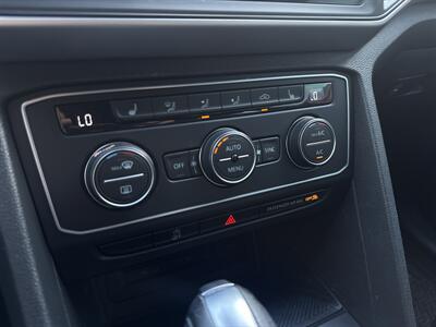 2021 Volkswagen Atlas Cross Sport V6 SE R-Line   - Photo 14 - Stanton, CA 90680