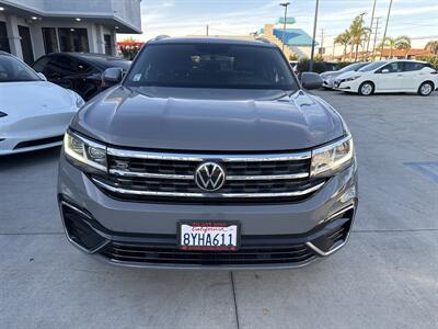 2021 Volkswagen Atlas Cross Sport V6 SE R-Line   - Photo 2 - Stanton, CA 90680