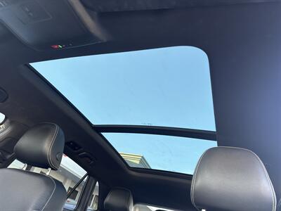 2021 Volkswagen Atlas Cross Sport V6 SE R-Line   - Photo 17 - Stanton, CA 90680