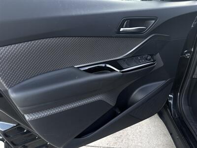 2021 Toyota C-HR Limited   - Photo 6 - Stanton, CA 90680