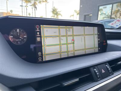 2019 Lexus ES   - Photo 13 - Stanton, CA 90680