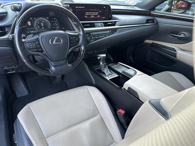 2019 Lexus ES   - Photo 10 - Stanton, CA 90680