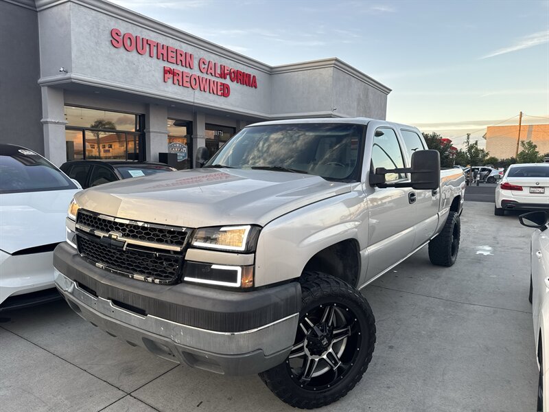 2005 Chevrolet Silverado 2500 LS  
