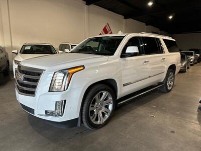 2020 Cadillac Escalade ESV Premium Luxury   - Photo 5 - Orange, CA 92867