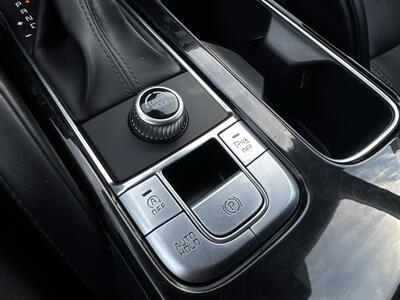 2020 Kia Telluride EX - Photo 16 - Stanton, CA 90680