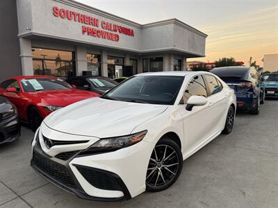 2023 Toyota Camry SE Sedan