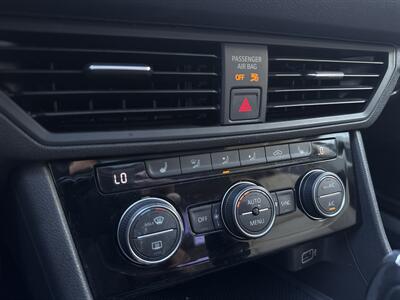 2019 Volkswagen Jetta SE   - Photo 14 - Stanton, CA 90680