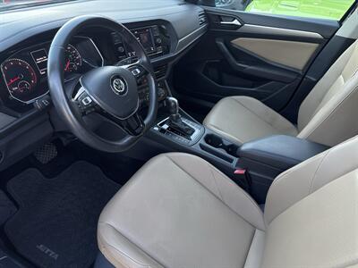 2019 Volkswagen Jetta SE   - Photo 8 - Stanton, CA 90680
