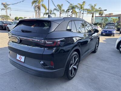 2023 Volkswagen ID.4 Pro S   - Photo 4 - Stanton, CA 90680
