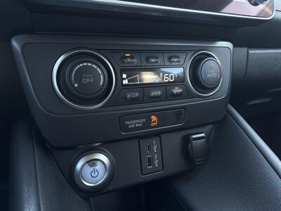 2022 Nissan LEAF S - Photo 14 - Stanton, CA 90680