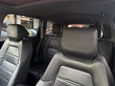 2018 Honda CR-V Touring   - Photo 11 - Stanton, CA 90680