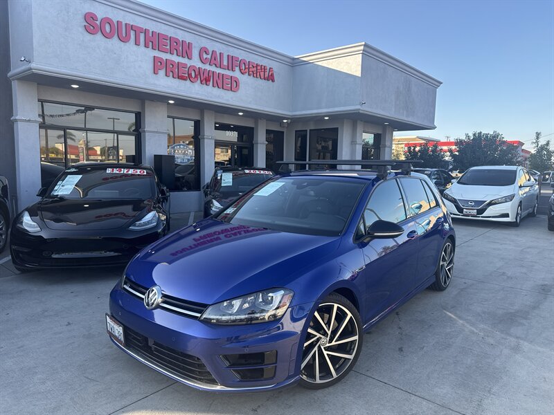 2017 Volkswagen Golf R 4Motion  