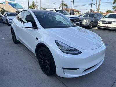 2022 Tesla Model Y Long Range   - Photo 3 - Stanton, CA 90680