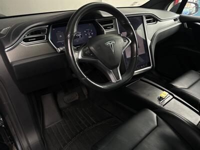 2017 Tesla Model X 75D   - Photo 11 - Orange, CA 92867