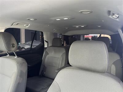 2020 Chevrolet Traverse LT Cloth   - Photo 12 - Stanton, CA 90680