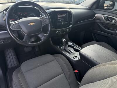 2020 Chevrolet Traverse LT Cloth   - Photo 11 - Stanton, CA 90680