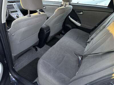 2014 Toyota Prius Three   - Photo 9 - Stanton, CA 90680