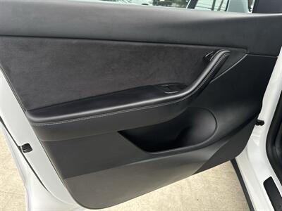 2021 Tesla Model Y Performance   - Photo 7 - Stanton, CA 90680