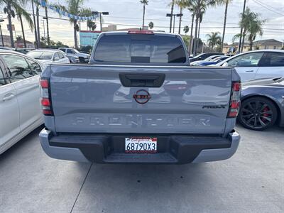 2024 Nissan Frontier PRO-X - Photo 5 - Stanton, CA 90680