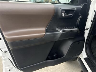 2016 Toyota Tacoma Double Cab Limited   - Photo 7 - Stanton, CA 90680