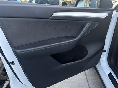 2023 Tesla Model Y Long Range   - Photo 7 - Stanton, CA 90680