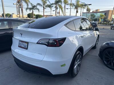 2023 Tesla Model Y Long Range   - Photo 4 - Stanton, CA 90680