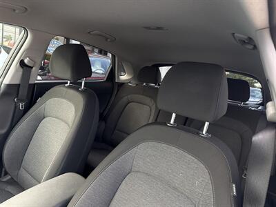 2023 Hyundai KONA Electric SE   - Photo 11 - Stanton, CA 90680