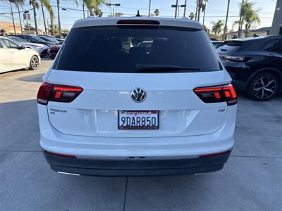2018 Volkswagen Tiguan 2.0T SE   - Photo 5 - Stanton, CA 90680