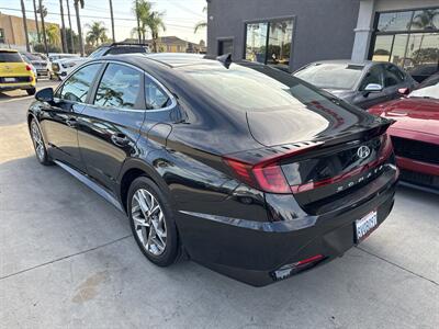2021 Hyundai SONATA SEL - Photo 6 - Stanton, CA 90680