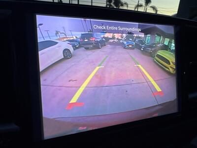 2023 Chrysler Pacifica Touring L   - Photo 16 - Stanton, CA 90680