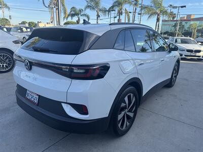 2023 Volkswagen ID.4 Pro   - Photo 5 - Stanton, CA 90680