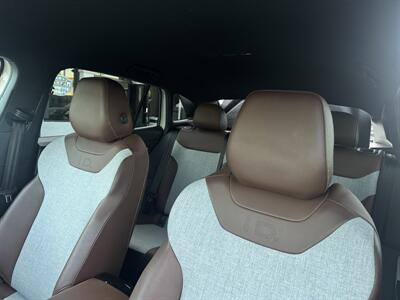 2023 Volkswagen ID.4 Pro   - Photo 12 - Stanton, CA 90680