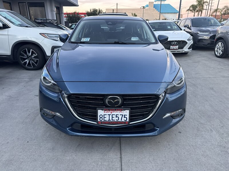 2018 Mazda Mazda3 Grand Touring  