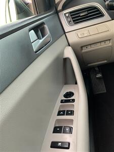 2017 Hyundai SONATA SE   - Photo 26 - Glendora, CA 91740