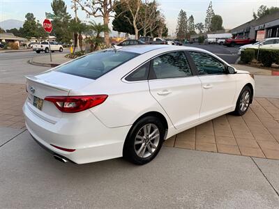 2017 Hyundai SONATA SE   - Photo 4 - Glendora, CA 91740
