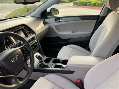 2017 Hyundai SONATA SE   - Photo 9 - Glendora, CA 91740
