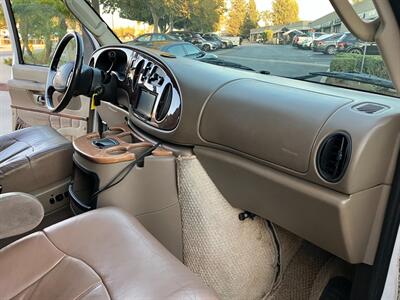 2003 Ford E150   - Photo 36 - Glendora, CA 91740