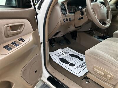 2004 Toyota Sequoia SR5   - Photo 10 - Glendora, CA 91740