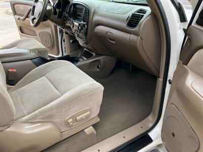 2004 Toyota Sequoia SR5   - Photo 19 - Glendora, CA 91740