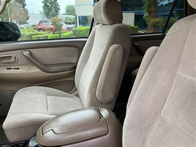 2004 Toyota Sequoia SR5   - Photo 11 - Glendora, CA 91740