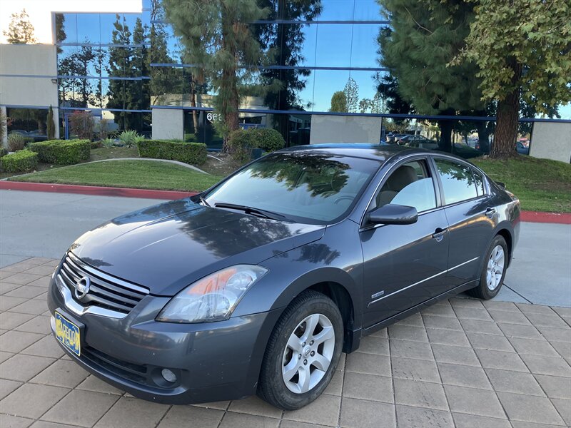 2009 Nissan Altima Hybrid   - Photo 1 - Glendora, CA 91740